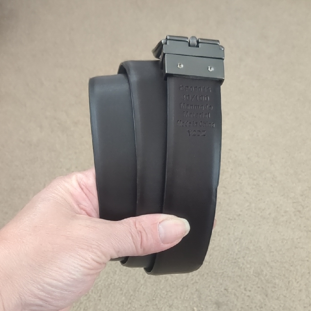 Perry Ellis Belt - Picture 2 of 4